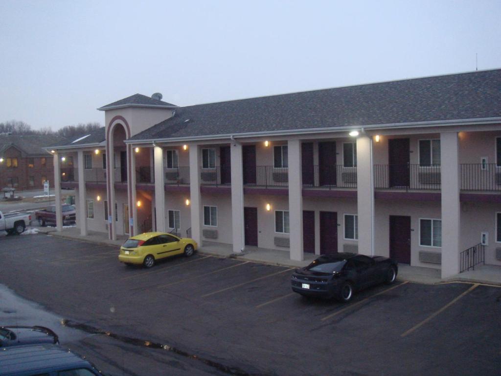 Townhouse Inn & Suites Omaha Exterior foto